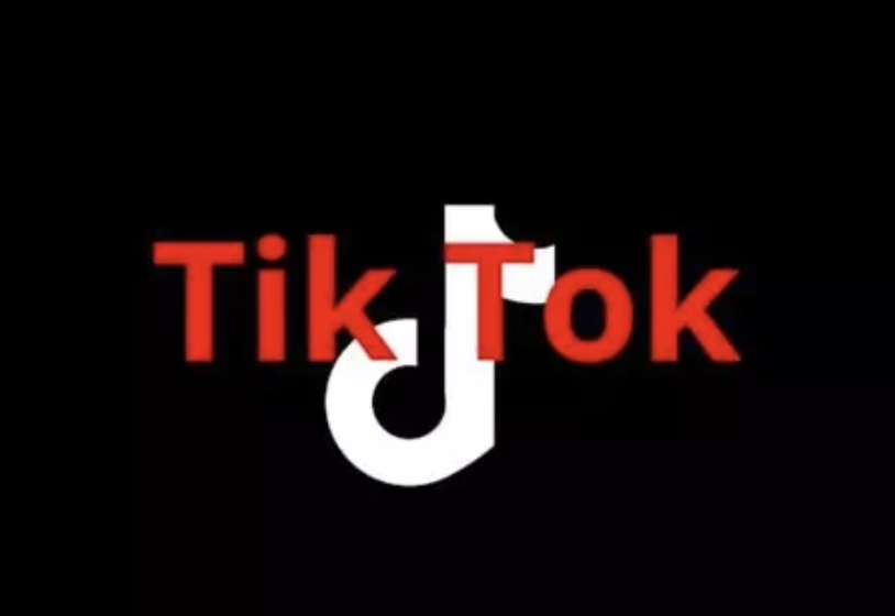 logo tiktoka z czerwonym napisem tiktok