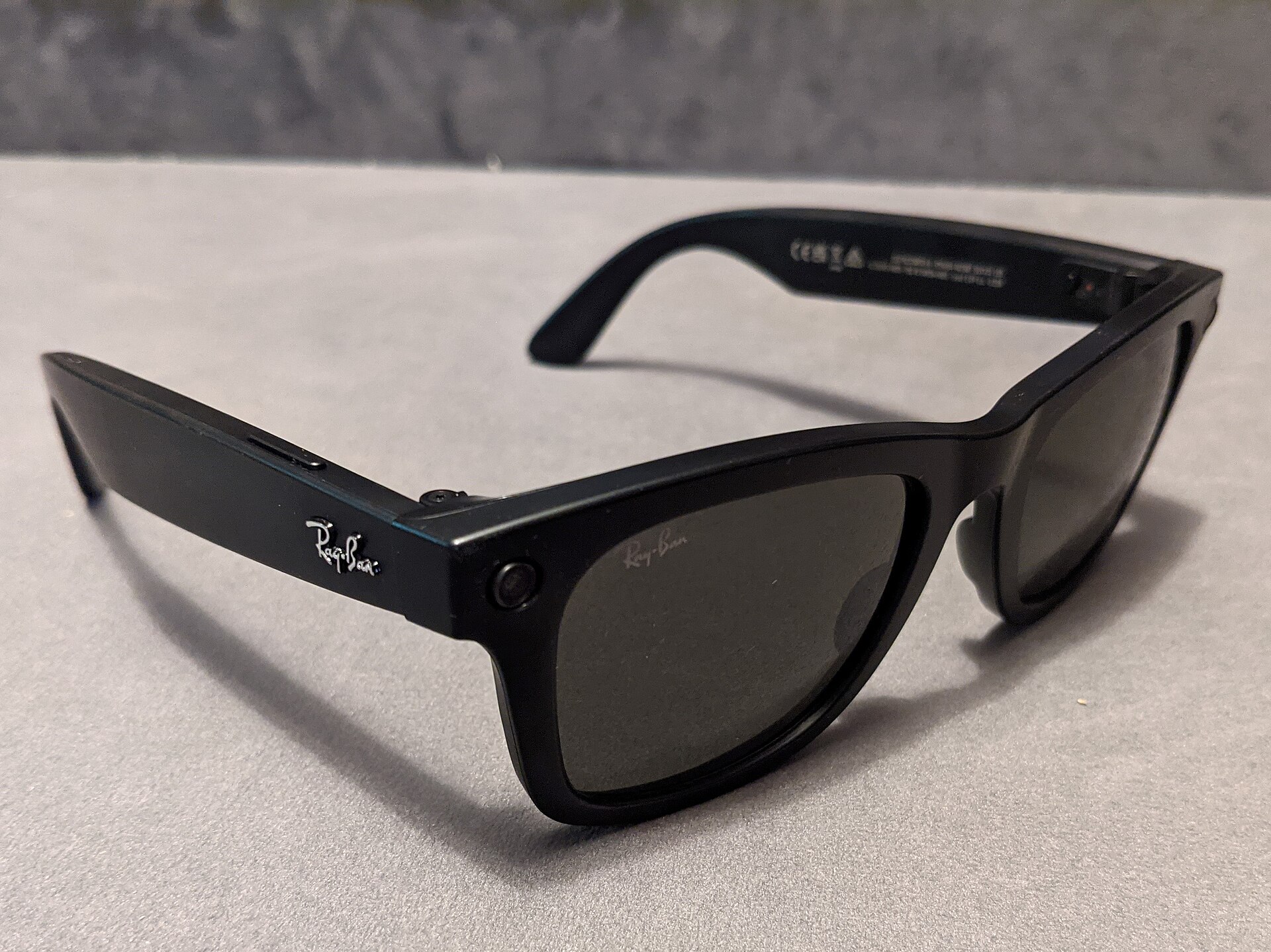 okulary Mety